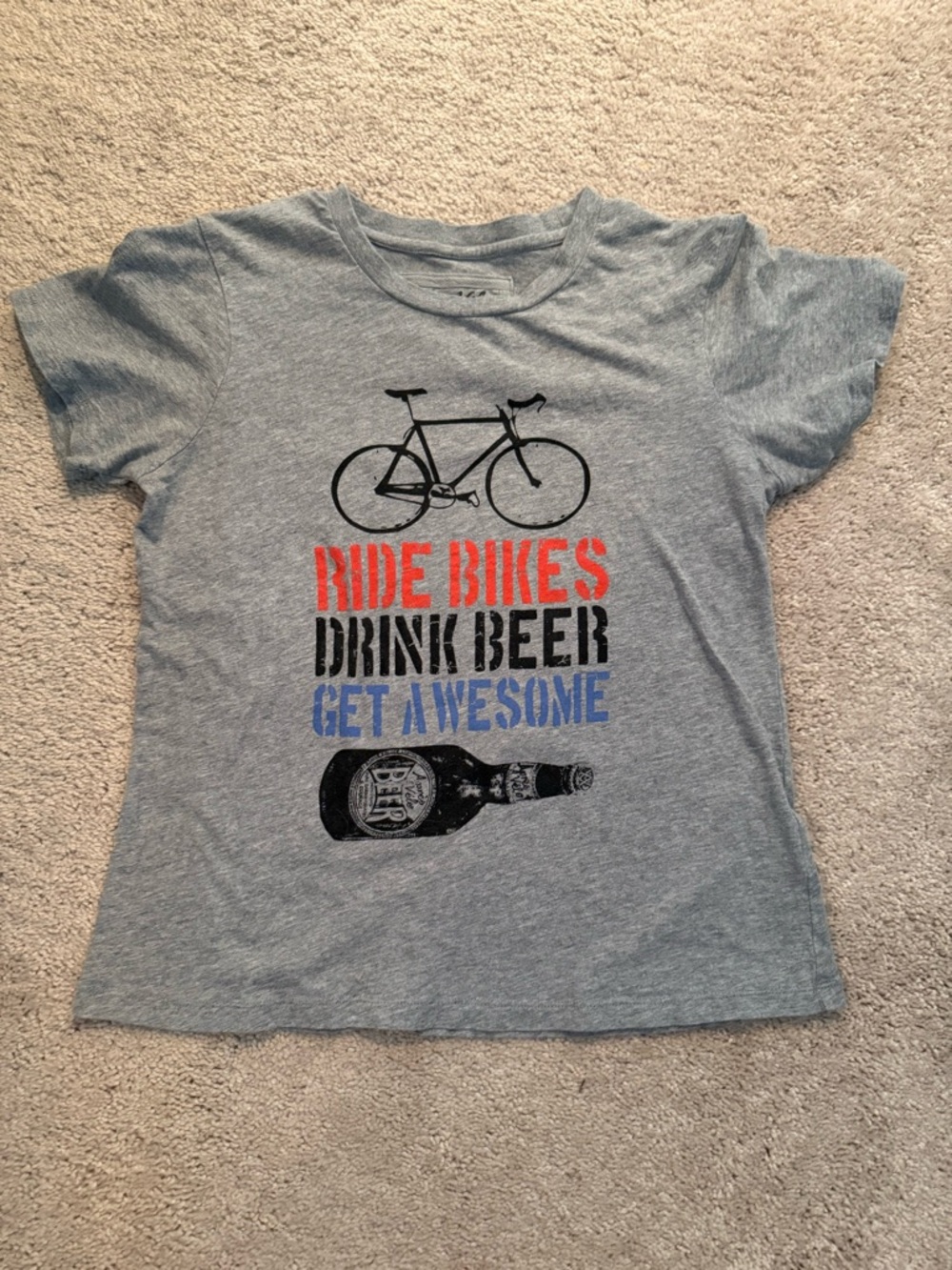 Apres Velo Gray Short Sleeve Tee with Bike & Beer Graphic-  Med